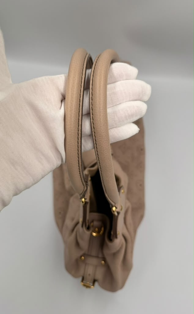 Louis Vuitton Mahina XL Hobo — Blush Pink Perforated Leather, Gold Hardware