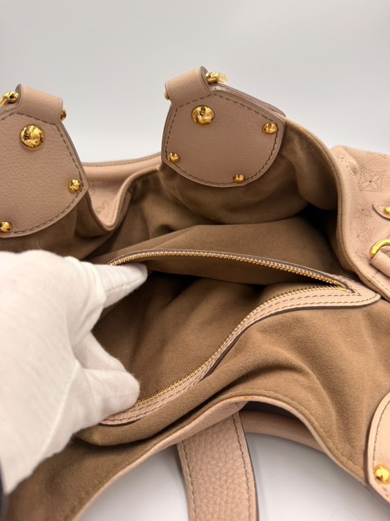 Louis Vuitton Mahina XL Hobo — Blush Pink Perforated Leather, Gold Hardware