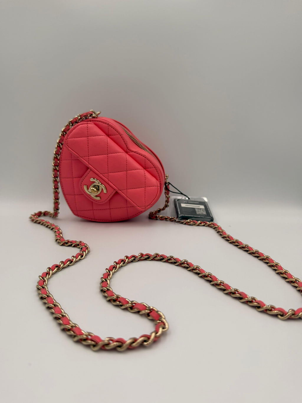 Chanel CC In Love Heart Bag - Three-quarter view
