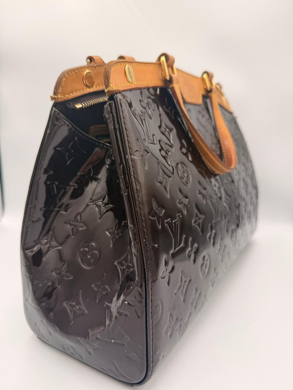 Louis Vuitton Brea MM — Amarante Monogram Vernis