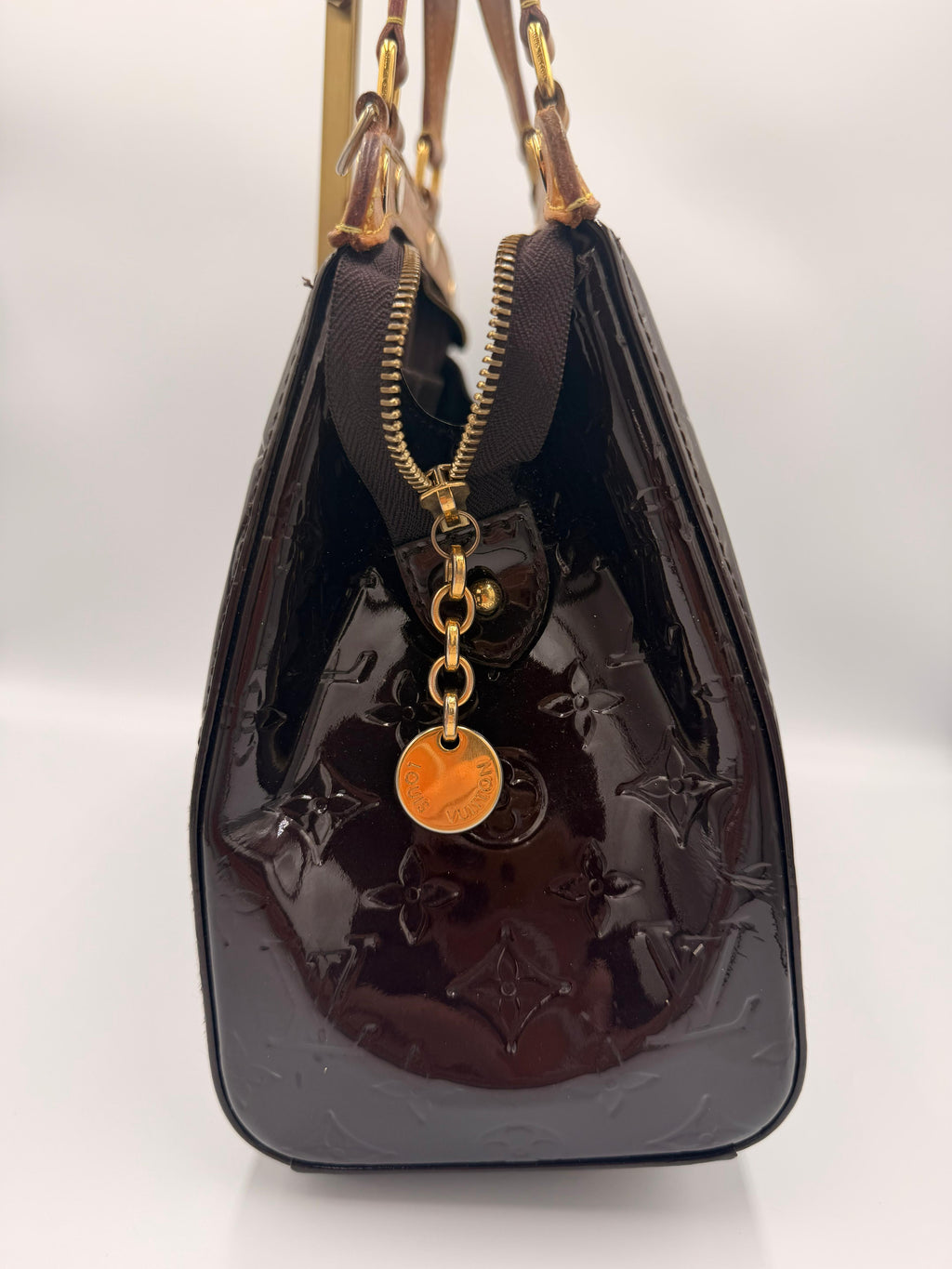 Louis Vuitton Brea MM — Amarante Monogram Vernis