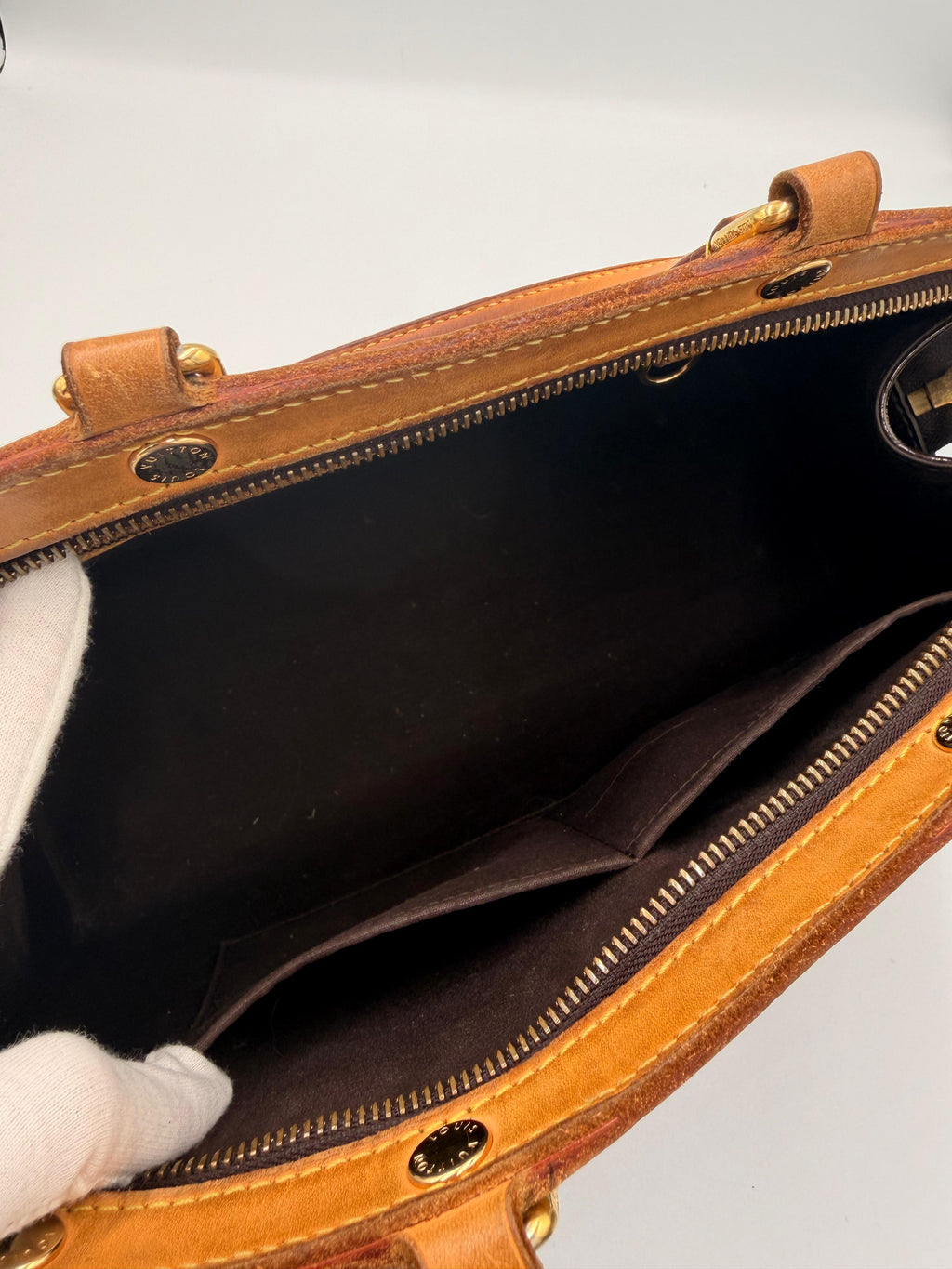 Louis Vuitton Brea MM — Amarante Monogram Vernis