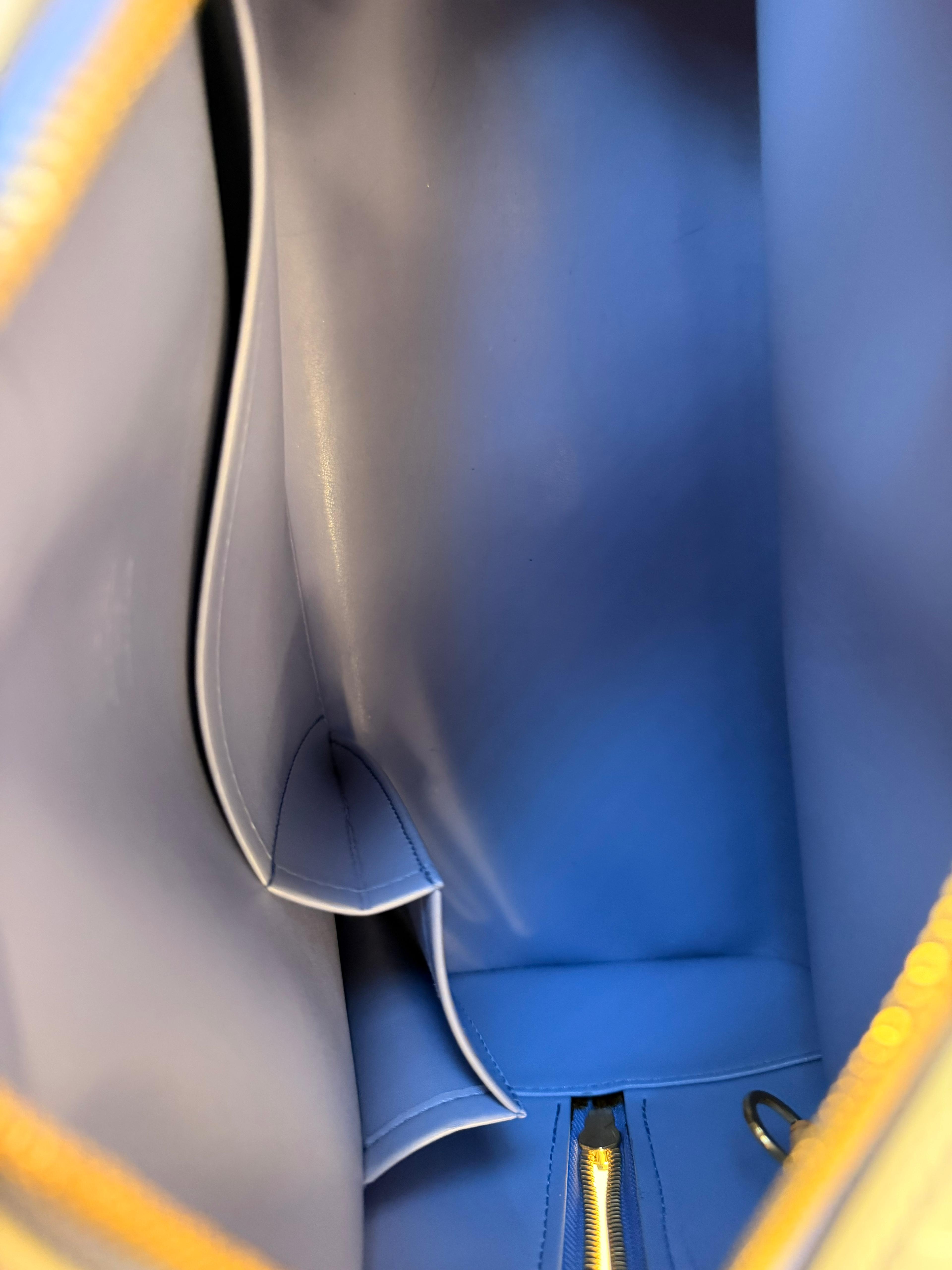 Louis Vuitton Murray bowling bag Pearl Blanc Vernis patent leather — hardware detail