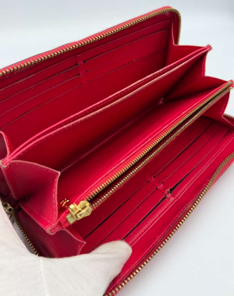 Louis Vuitton Zippy Wallet — Monogram Vernis, Rose Litchi