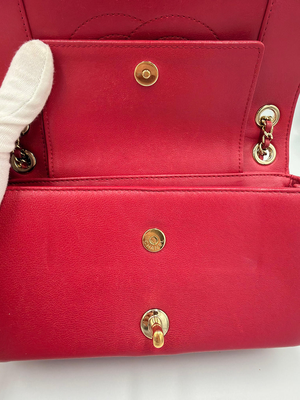 Chanel Mademoiselle Vintage Flap — Fuchsia