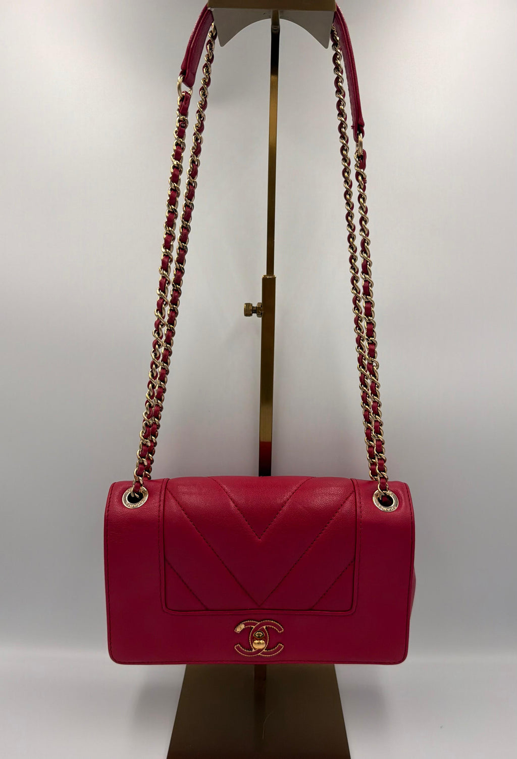 Chanel Mademoiselle Vintage Flap — Fuchsia