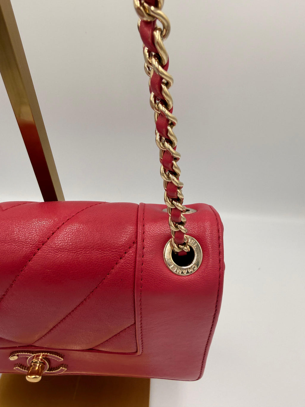Chanel Mademoiselle Vintage Flap — Fuchsia